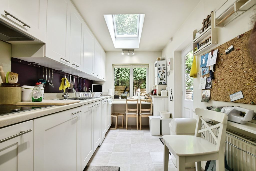 Property photo 2 of 26 Pbox-Img.Jpg
