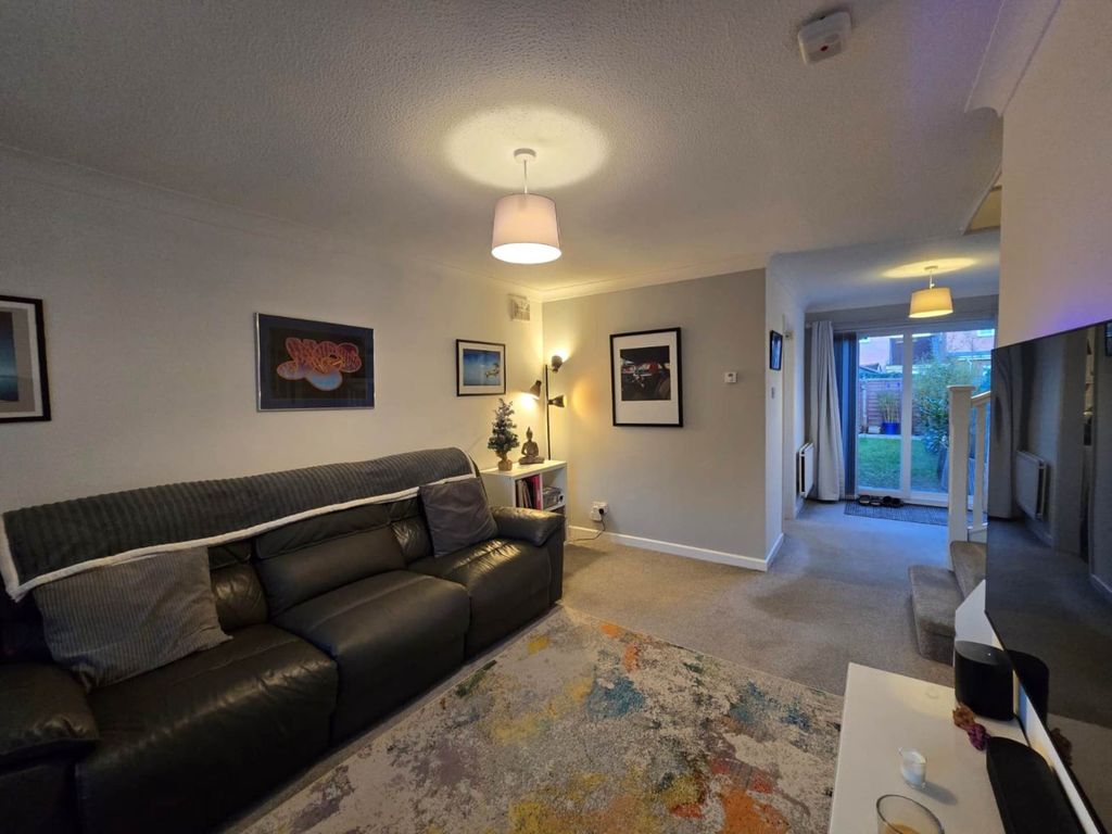 Property photo 3 of 13