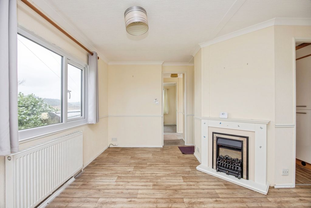 Property photo 3 of 13 Photo