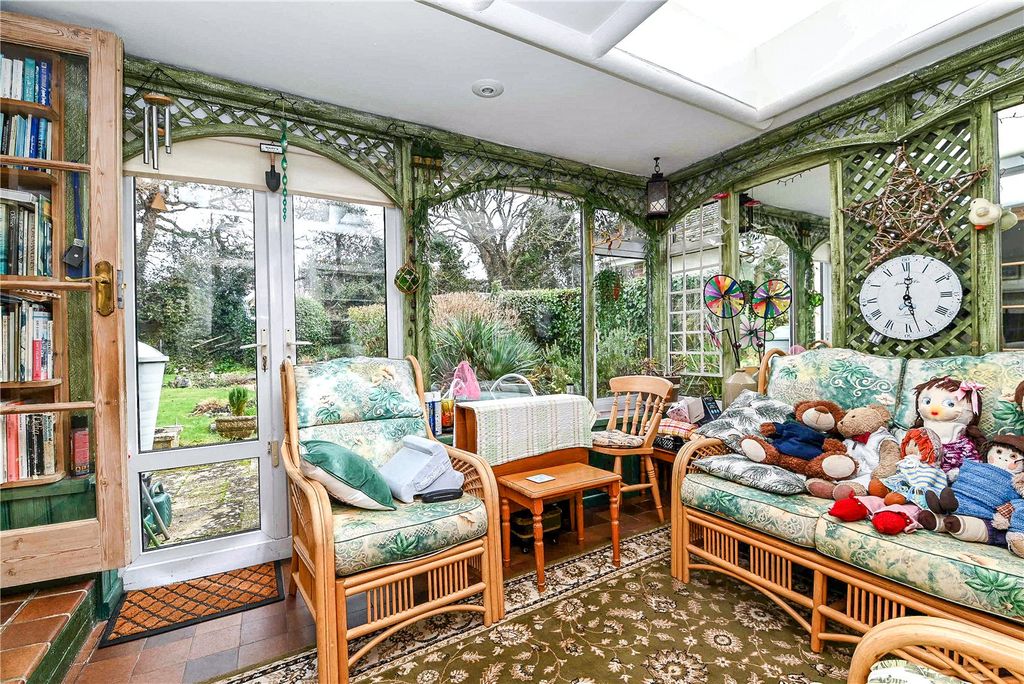 Property photo 3 of 16 Picture No. 23