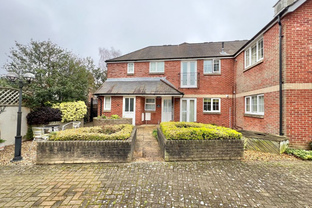 Property photo 1 of 16