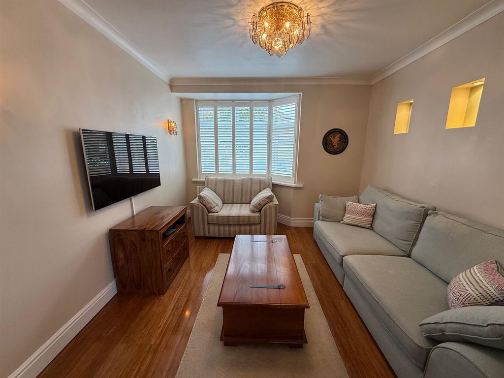 Property photo 3 of 14 Img_2815.Jpg