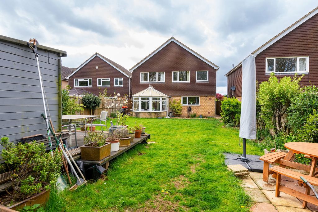 Property photo 2 of 17