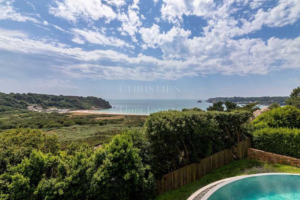 Property photo 2 of 40 Not Specified