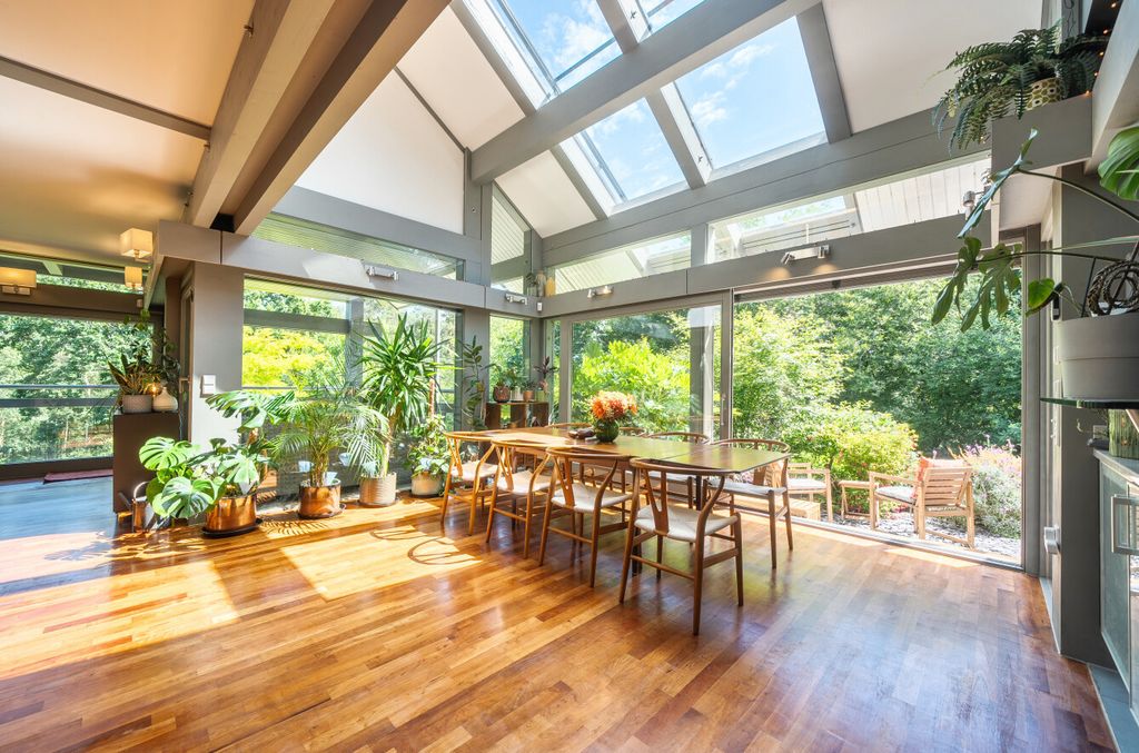 Property photo 2 of 18 1469500-34-6A2878...