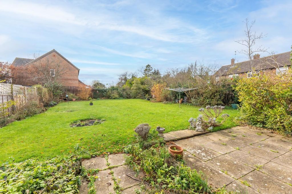 Property photo 3 of 13