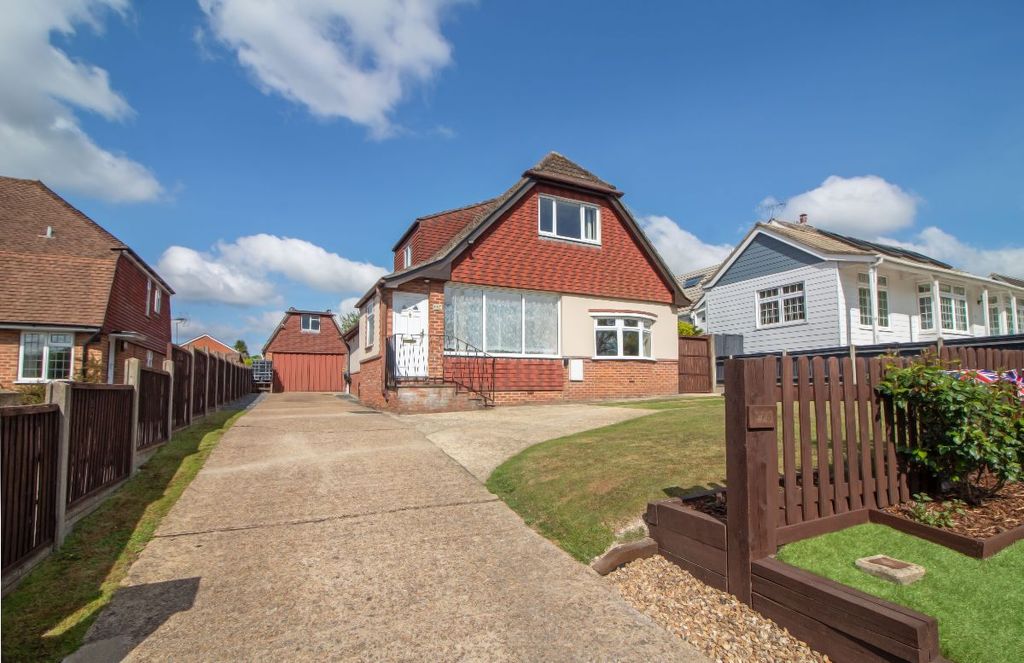 Property photo 1 of 36