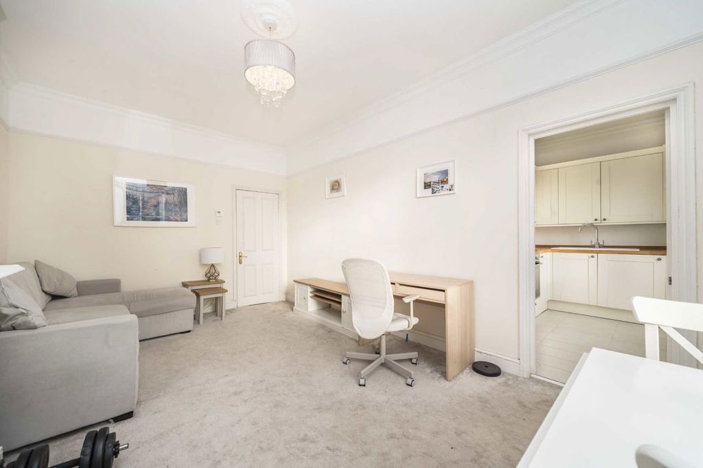 Property photo 2 of 4