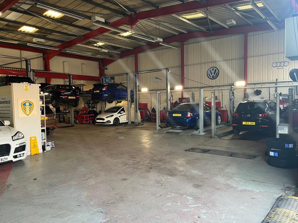 Property photo 3 of 15