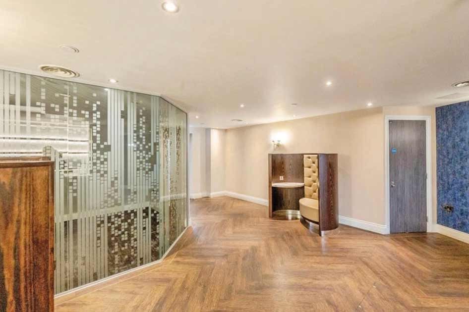 Property photo 2 of 6