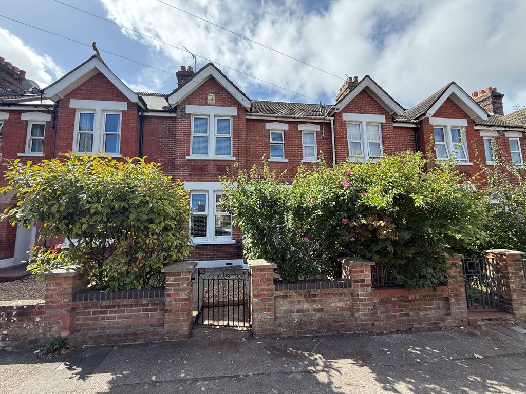 Property photo 1 of 18