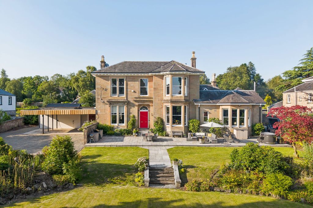 Property photo 1 of 51
