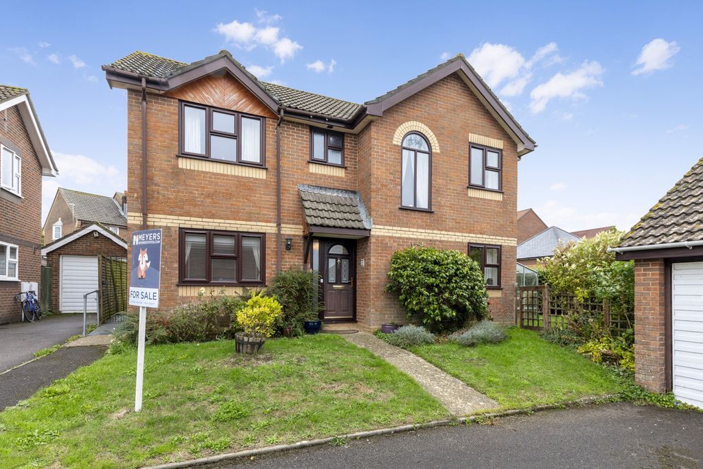 Property photo 1 of 22