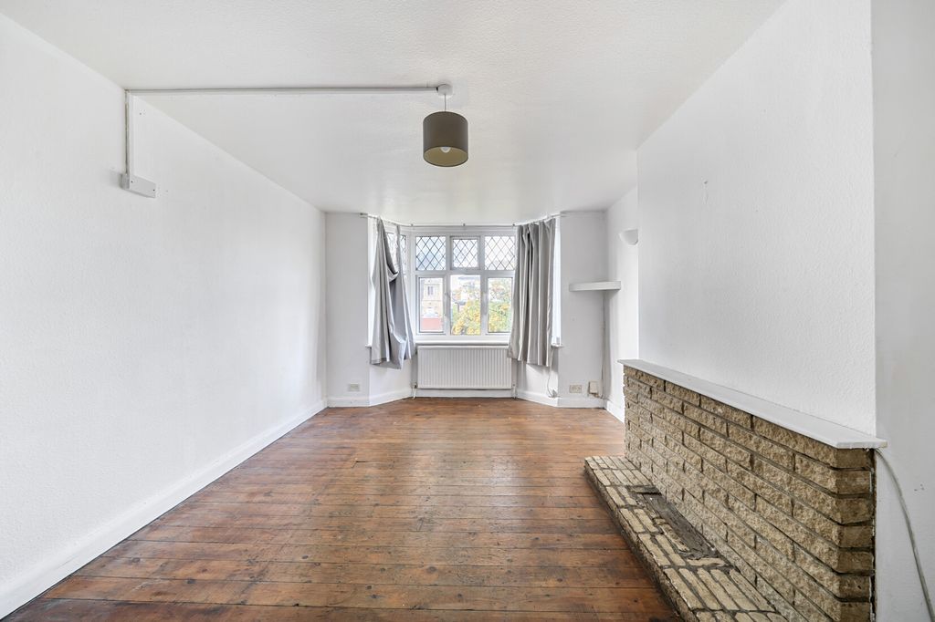 Property photo 2 of 13 Reception Room