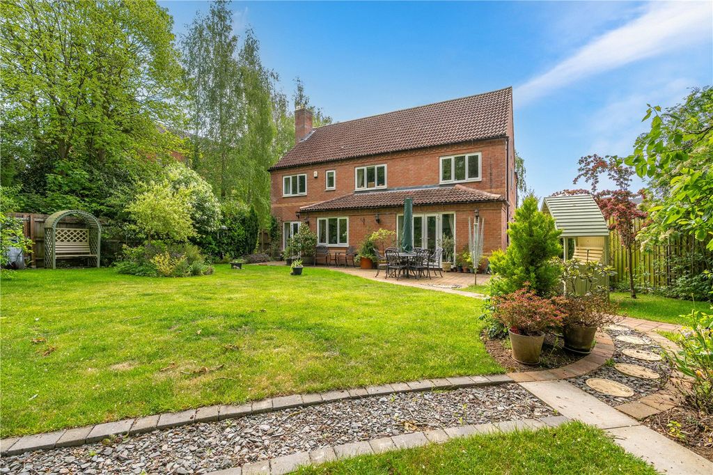 Property photo 2 of 18 Picture No. 02