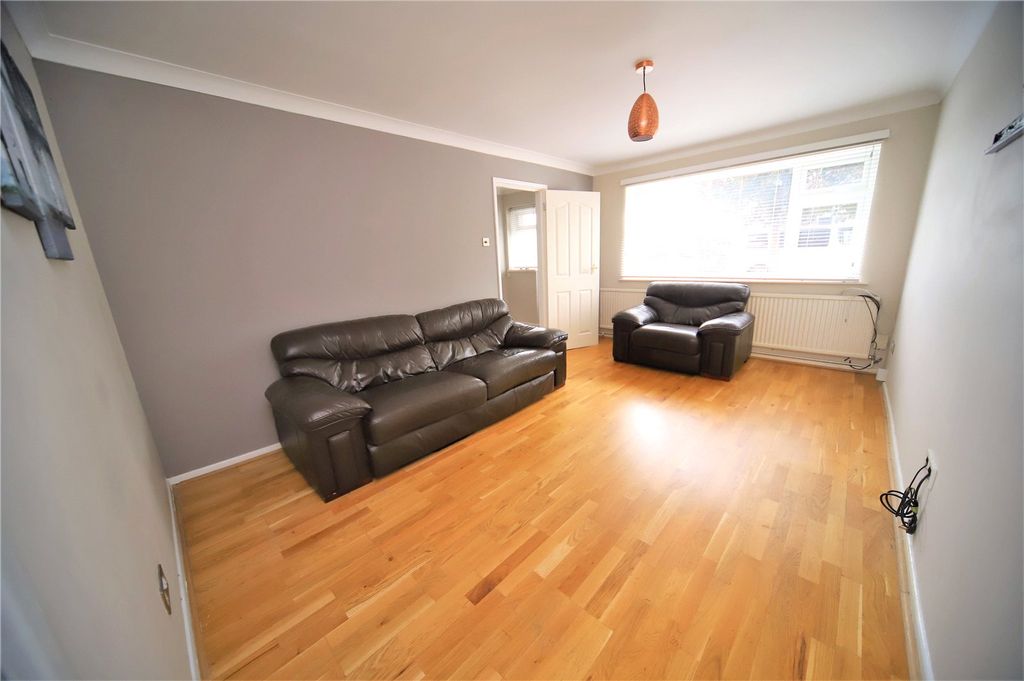 Property photo 2 of 15 Picture No. 02