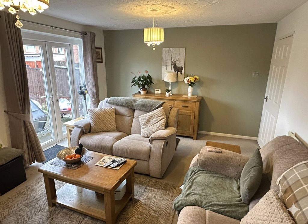 Property photo 3 of 13 Picture No. 37