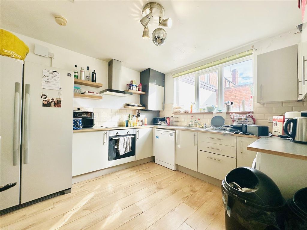 Property photo 2 of 11 Image00004.Jpeg