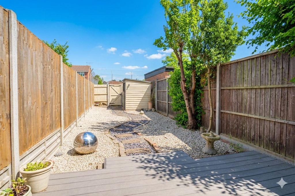 Property photo 3 of 10