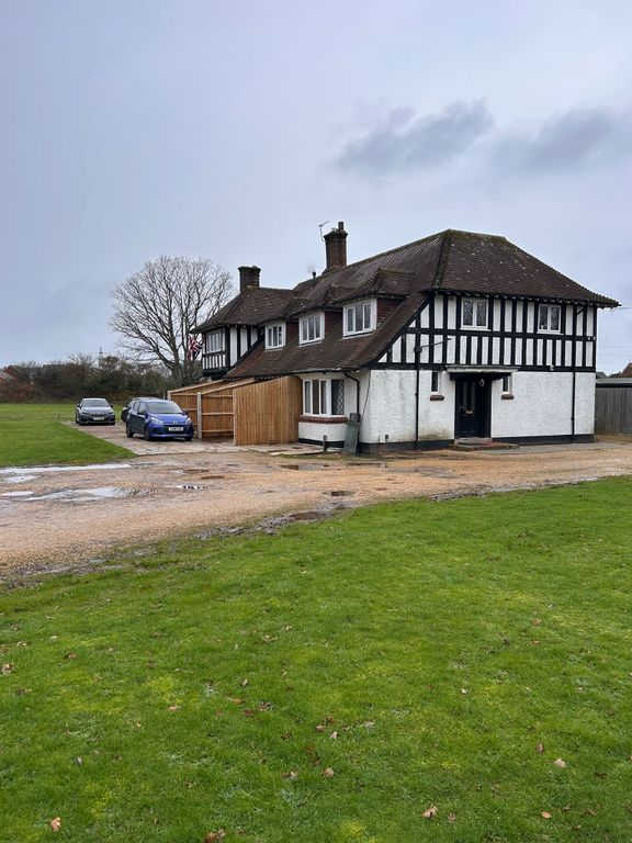 Property photo 1 of 37 A04Ab0F9-Af74-4577-A922-7D67D89D2C8C