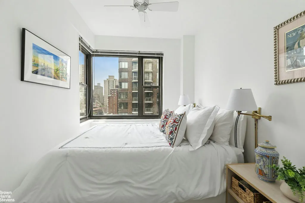 Property photo 3 of 11 <Alttext/>