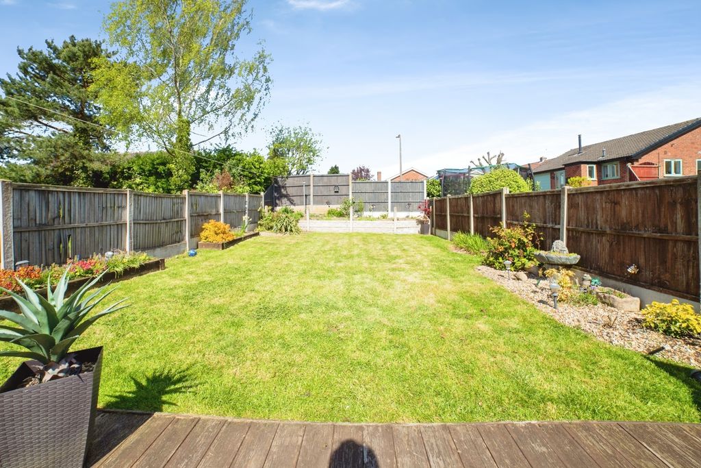 Property photo 3 of 17 Pbox-Img.Jpg