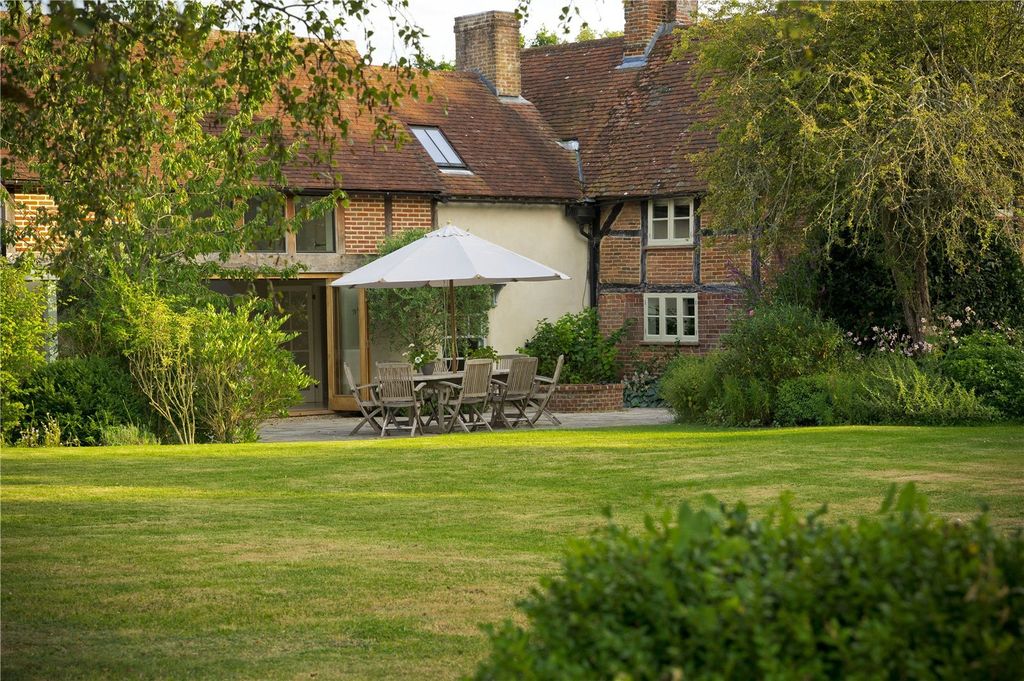 Property photo 3 of 17 Garden Elevation