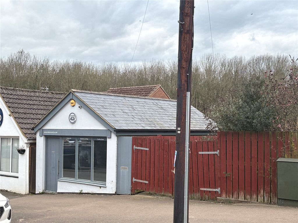 Property photo 2 of 13 Picture No. 04