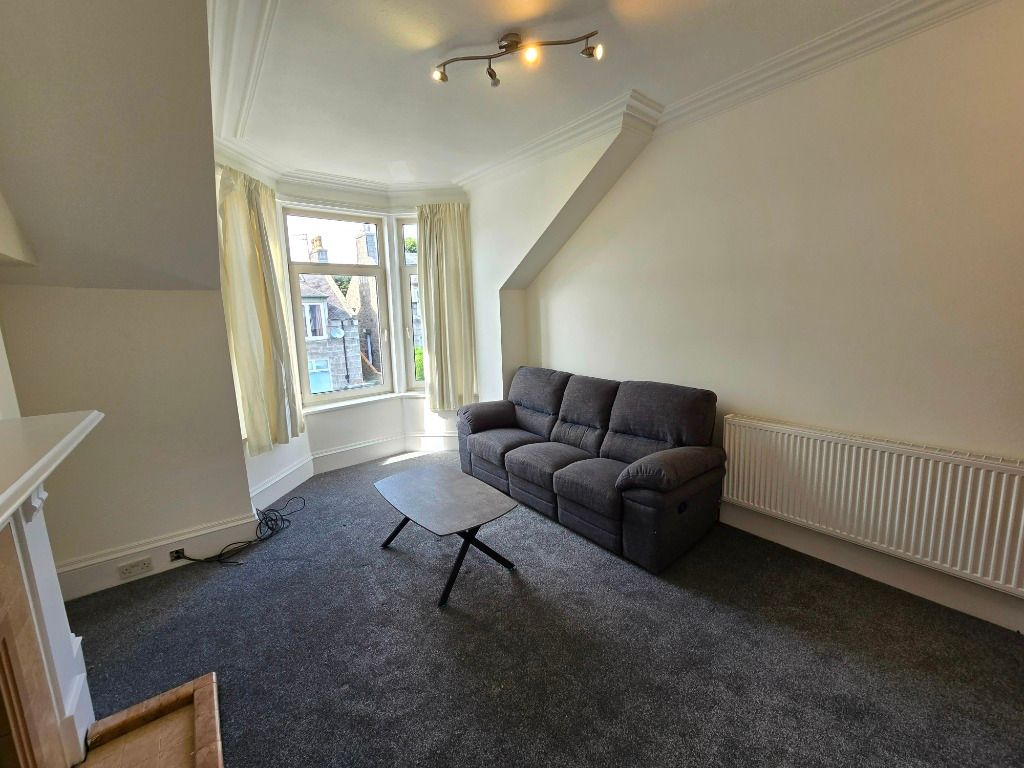 Property photo 3 of 9 Photo 3