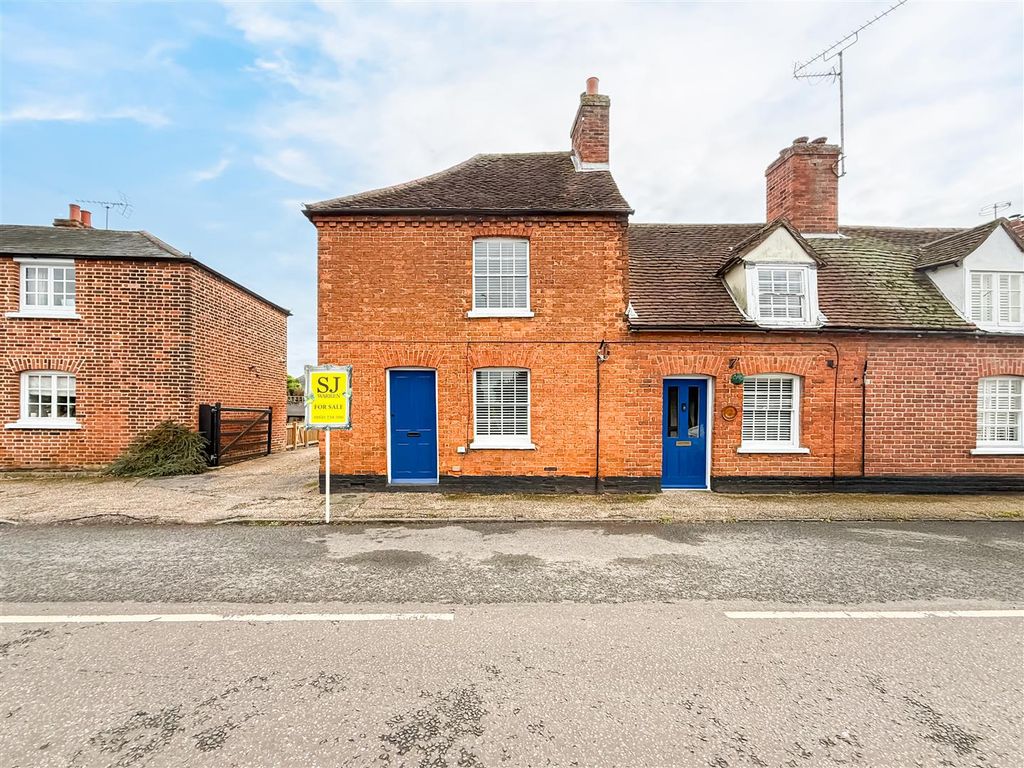 Property photo 2 of 22 Front