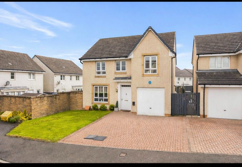 Property photo 1 of 30