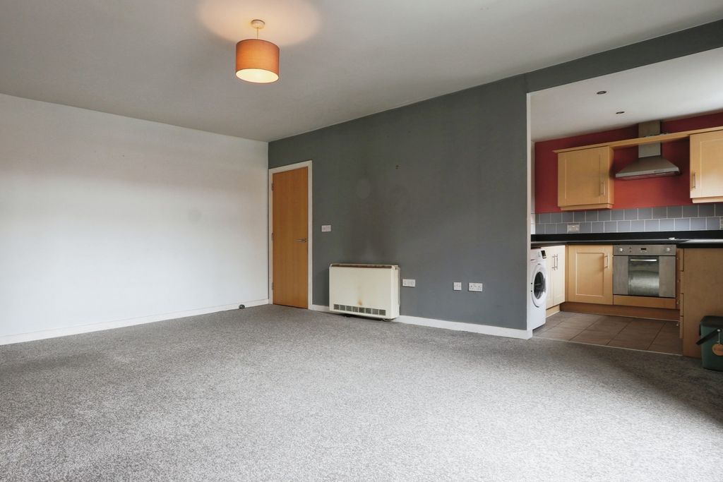 Property photo 2 of 12 2935565