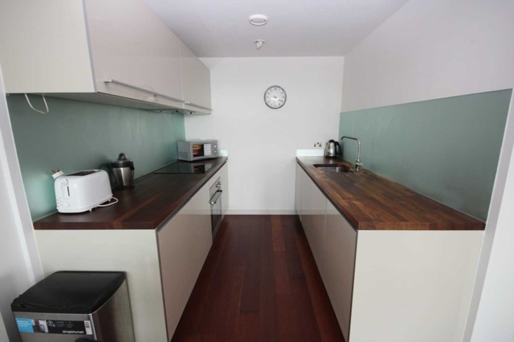 Property photo 2 of 6