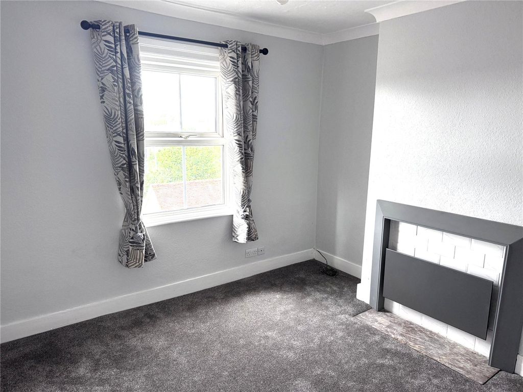 Property photo 2 of 6 Picture No. 02