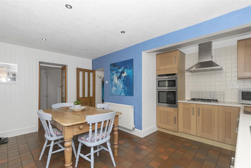 Property photo 3 of 31 Img_4121.Jpg