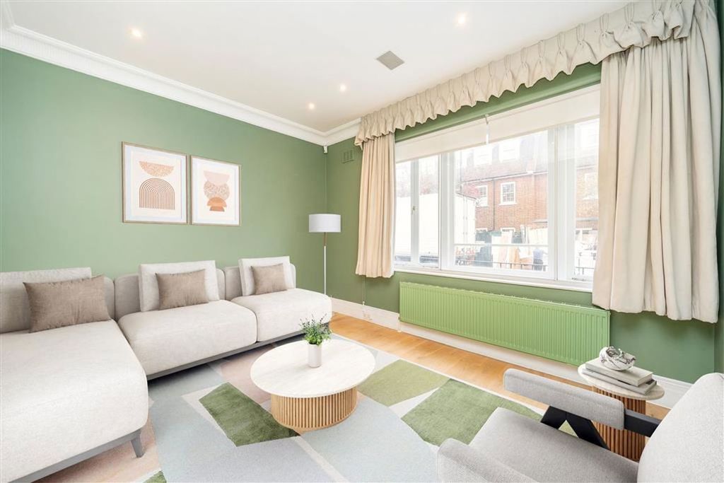 Property photo 2 of 9