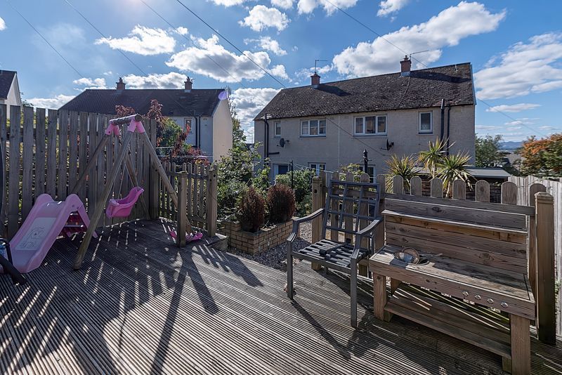 Property photo 2 of 19 Back Garden