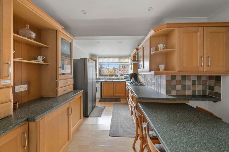 Property photo 3 of 23 Photo 5