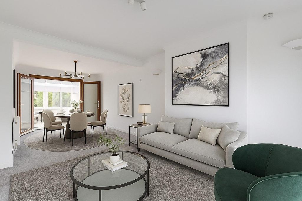 Property photo 2 of 18 5