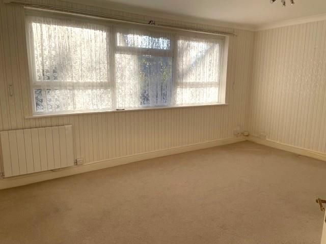 Property photo 3 of 8 Living Room.Jpg