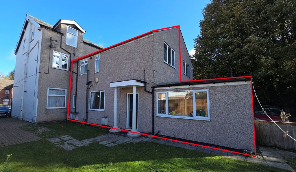 Property photo 2 of 24