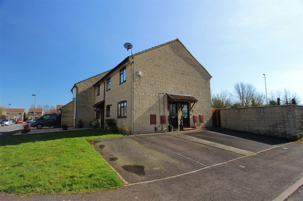 Property photo 1 of 22