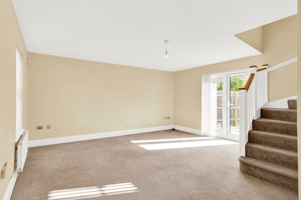 Property photo 3 of 14 Picture No. 32