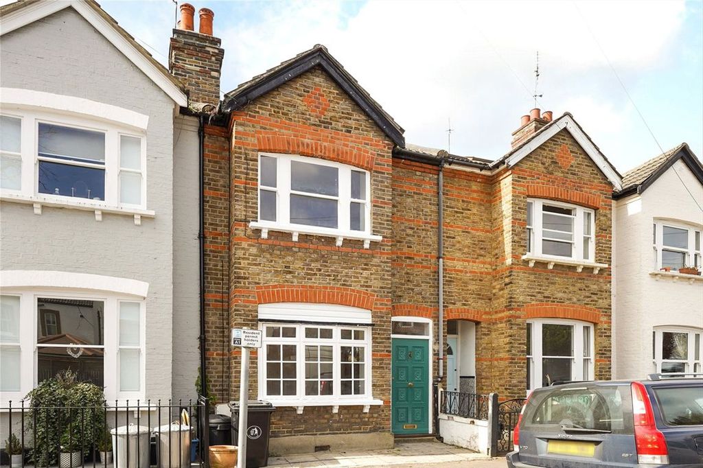 Property photo 1 of 7