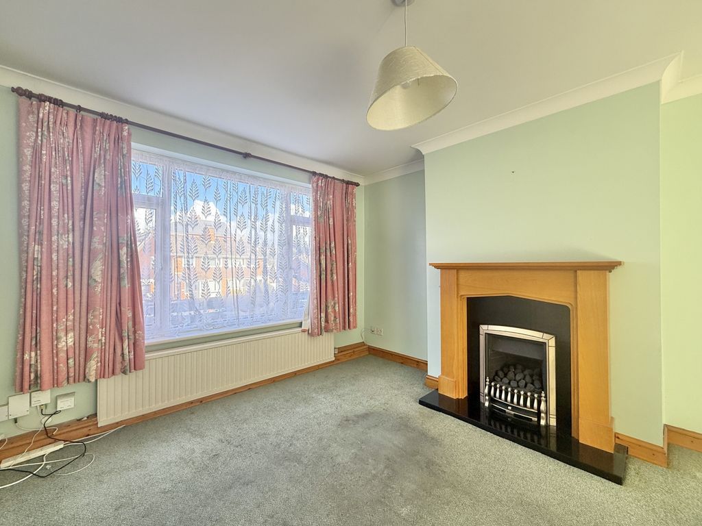 Property photo 3 of 15 Photo 2