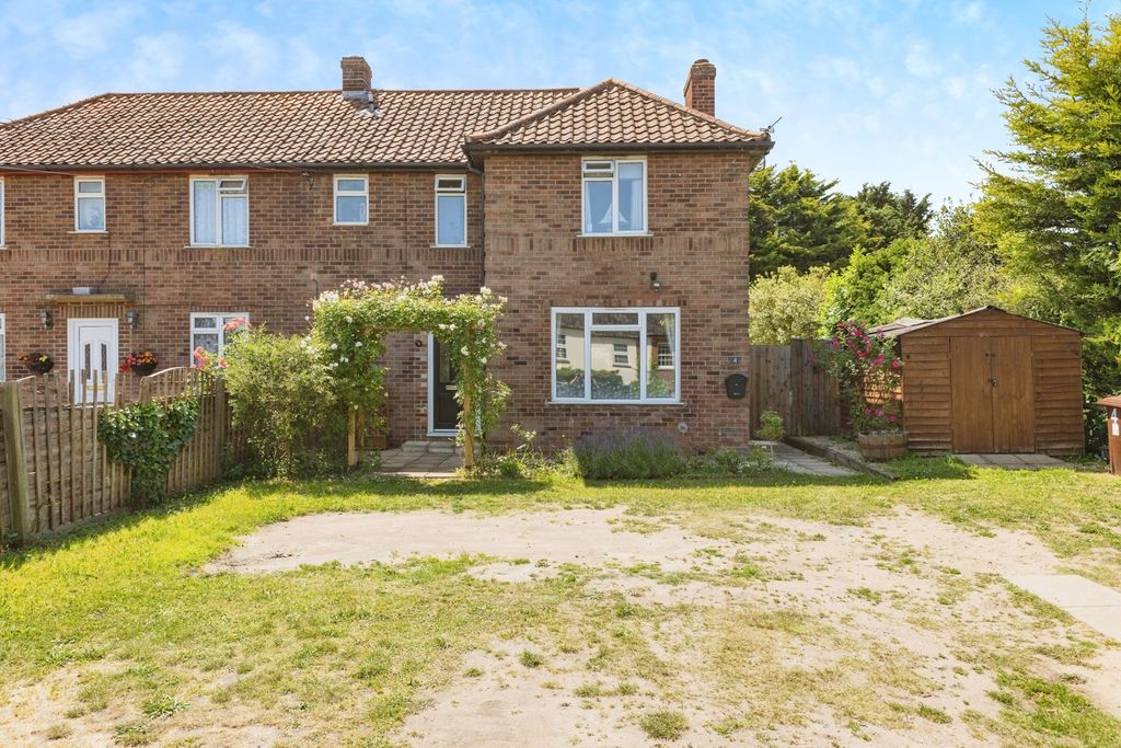 Property photo 1 of 17 Photo