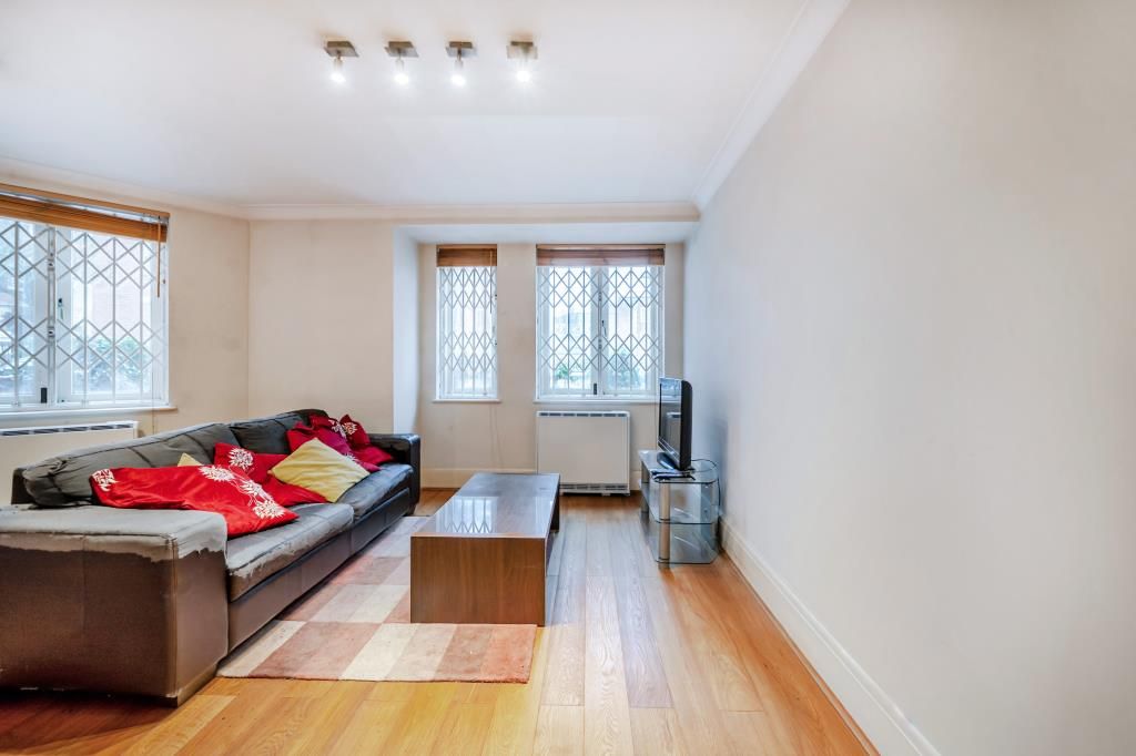 Property photo 3 of 21 Reception Room