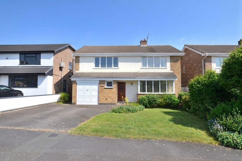 Property photo 1 of 29