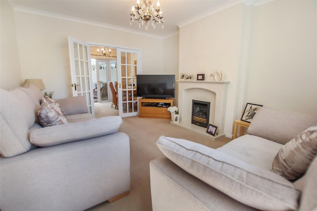 Property photo 3 of 17 Img_2557.Jpg