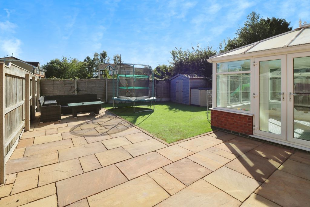 Property photo 1 of 15 Photo 15